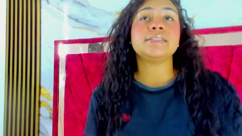 tiana_hots online show from April 10, 8:53 am