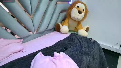tiana_prince online show from March 8, 2:04 am