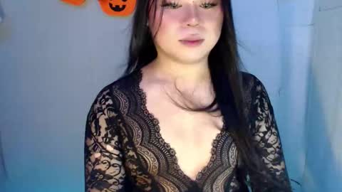 arianna tiara online show from November 14, 4:18 pm