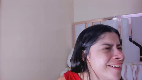 Snapshot of tifany_chill chatting on October 6, 6:45 pm online show from October 6, 6:45 pm