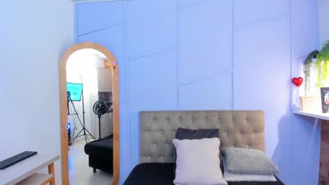 Tifany Lorens online show from April 27, 12:24 pm