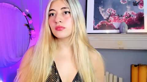 Tiffany Becker online show from February 18, 1:32 pm