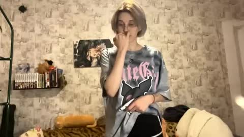 Tiffany online show from April 12, 3:59 pm