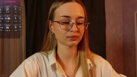 Tiffany online show from April 3, 3:10 pm