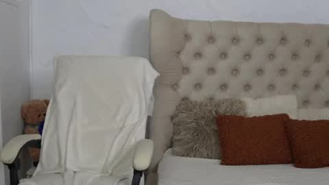 Ilaria online show from July 2, 9:15 am