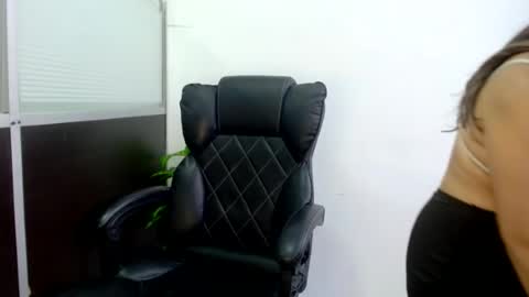 Stefany Suarez online show from July 18, 10:23 pm