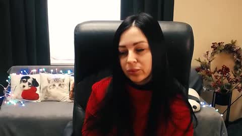 Luisa online show from February 11, 9:00 am