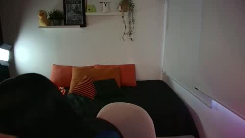 Tina Wild online show from November 13, 12:15 pm