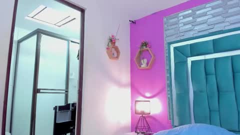 Tina online show from January 31, 8:07 pm