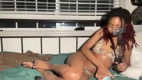 cupcake online show from April 9, 3:09 am