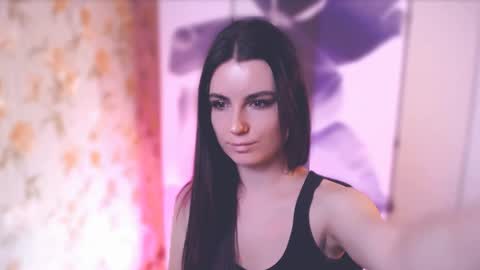 Elizabeth online show from February 25, 10:48 am