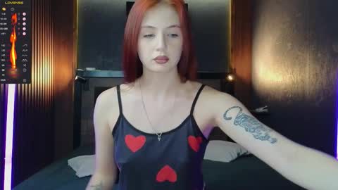 Snapshot of tori_sweet054 chatting on September 12, 3:30 pm tori_sweet054 online show from September 12, 3:30 pm