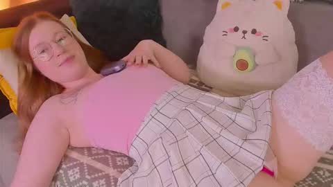 Tori online show from December 22, 9:45 am