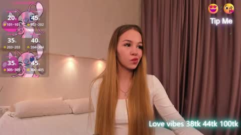 Snapshot of tracy_tay1or chatting on January 27, 12:54 am Tracy GMT2 Mon 3 AM - 4 PM Tue 3 AM - 4 PM Wed 3 AM - 4 PM Thur 3 AM - 4 PM Fri 3 AM - 4 PM online show from January 27, 12:54 am