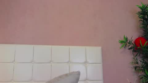 tracycarys online show from April 11, 7:45 am