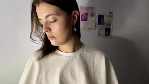 Amelia online show from September 11, 6:19 pm