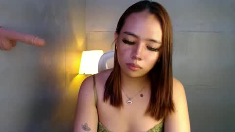 trexie_fucks15 online show from April 1, 5:10 pm