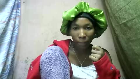 tricia9794 online show from April 15, 4:29 pm