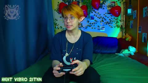 trickykitsune online show from March 7, 3:52 pm