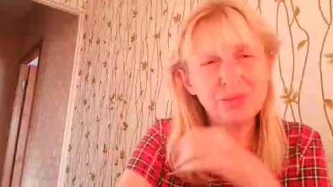 TrinaAdair online show from November 20, 11:22 am