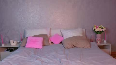 Snapshot of trinnity_sweet chatting on October 20, 4:32 pm trinnity_sweet online show from October 20, 4:32 pm