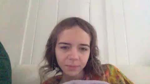 trippybb222 online show from December 17, 2:10 pm