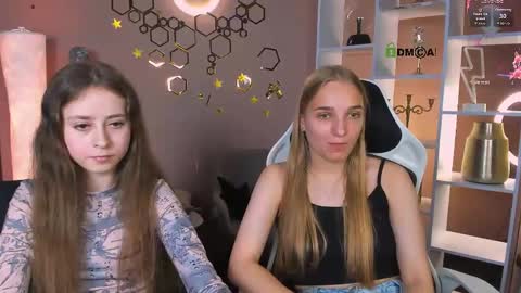Trixy online show from June 5, 7:14 am