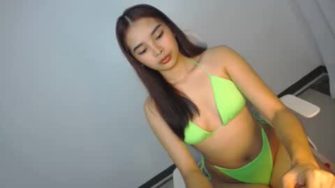 Ash online show from June 1, 2:08 pm