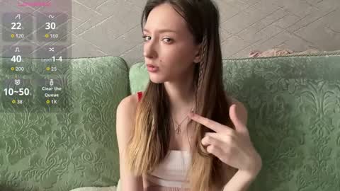 Hello Viola here   Help me to make 50 thumbs up 333 online show from April 1, 1:41 pm