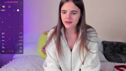 Ema online show from November 16, 9:26 pm