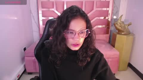 TYNA  online show from January 3, 4:16 pm