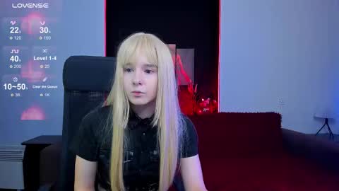 Snapshot of uco_mon chatting on September 26, 3:42 pm Uco online show from September 26, 3:42 pm