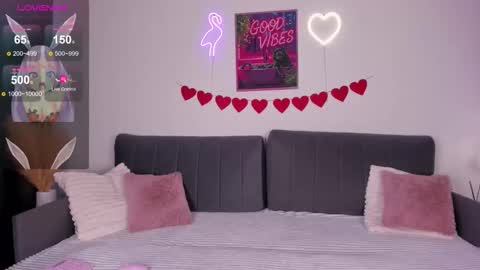 Naomi online show from February 20, 11:12 am