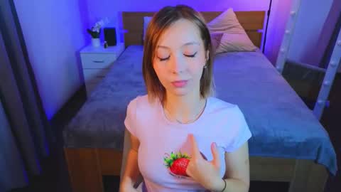 umpa_lummpa_ online show from December 3, 1:13 pm