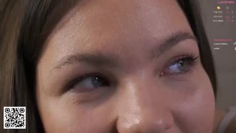 Anna online show from March 29, 3:44 pm