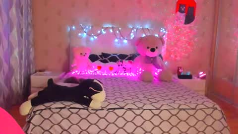 Di online show from November 8, 2:55 pm