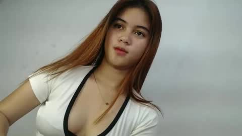 ur_prettyangel online show from April 5, 2:54 am