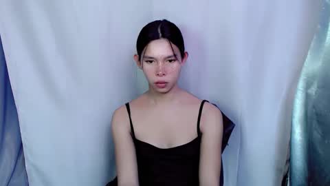 Snapshot of urasian_prettyjane chatting on October 13, 5:10 am Jane online show from October 13, 5:10 am