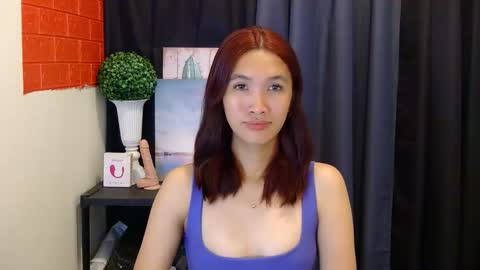 urblossom_princess online show from April 2, 6:44 am
