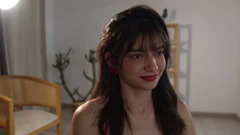 Linda Restrepo online show from December 27, 12:50 am