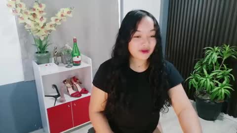 Scarlet online show from December 16, 2:06 am