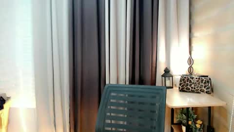 SLUT MAXINE online show from September 18, 8:57 am