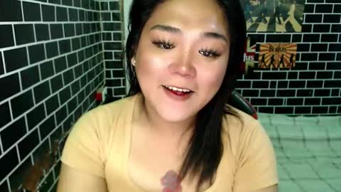 Dimple online show from September 15, 3:53 pm