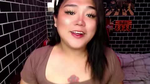 Dimple online show from September 25, 9:19 am