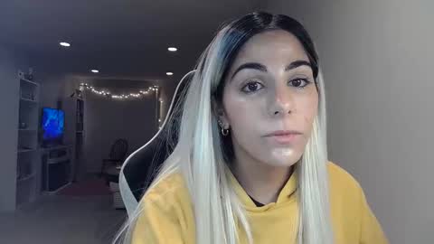 Snapshot of urgoddessmarla chatting on September 10, 1:49 am Goddess Marla online show from September 10, 1:49 am