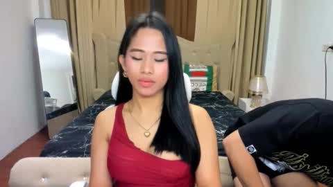 urhot_wildfucker online show from February 1, 8:57 am