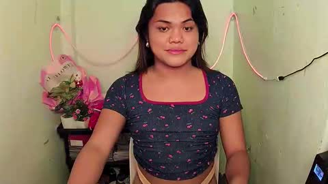 Bella DONT FORGET TO THUMBS UP AND FOLLOW online show from October 5, 6:40 am