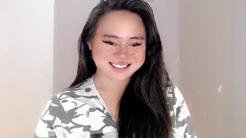 cecilia online show from February 8, 4:00 pm