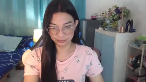 Snapshot of urwetasianprincessxx chatting on September 8, 3:33 pm Ashley Kate Mateo Gray online show from September 8, 3:33 pm