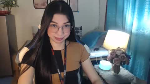 Snapshot of urwetasianprincessxx chatting on February 25, 10:04 am Ashley Kate Mateo Gray online show from February 25, 10:04 am
